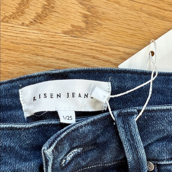 High Rise Blue Jeans - Picture 4 of 6